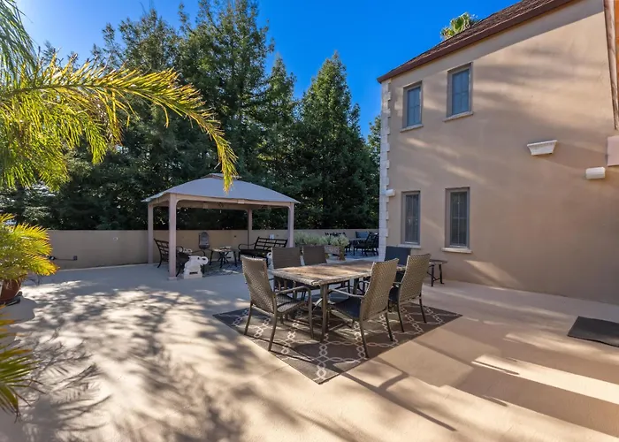 Bella Villa Messina